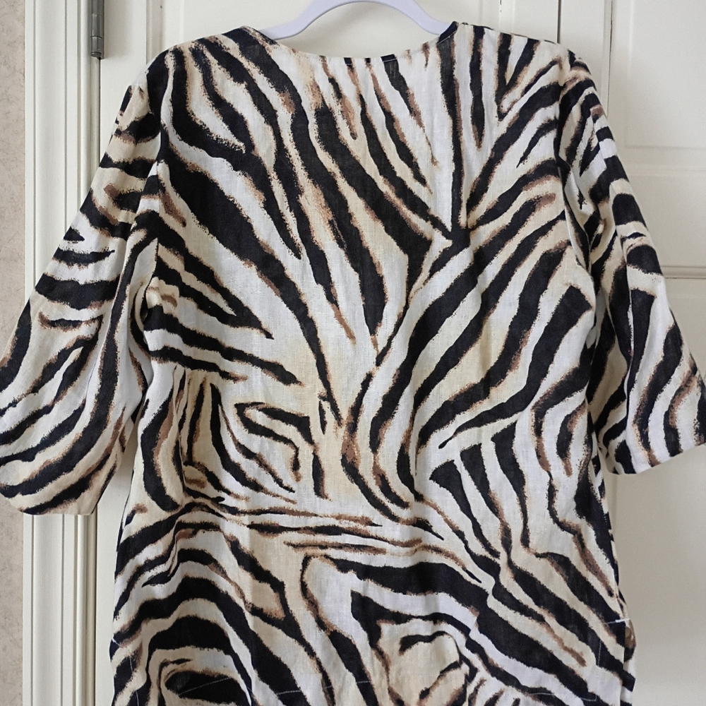 JM Collection Women's Zebra-Print Blouse - Black and Cream - Picture 5 of 5
